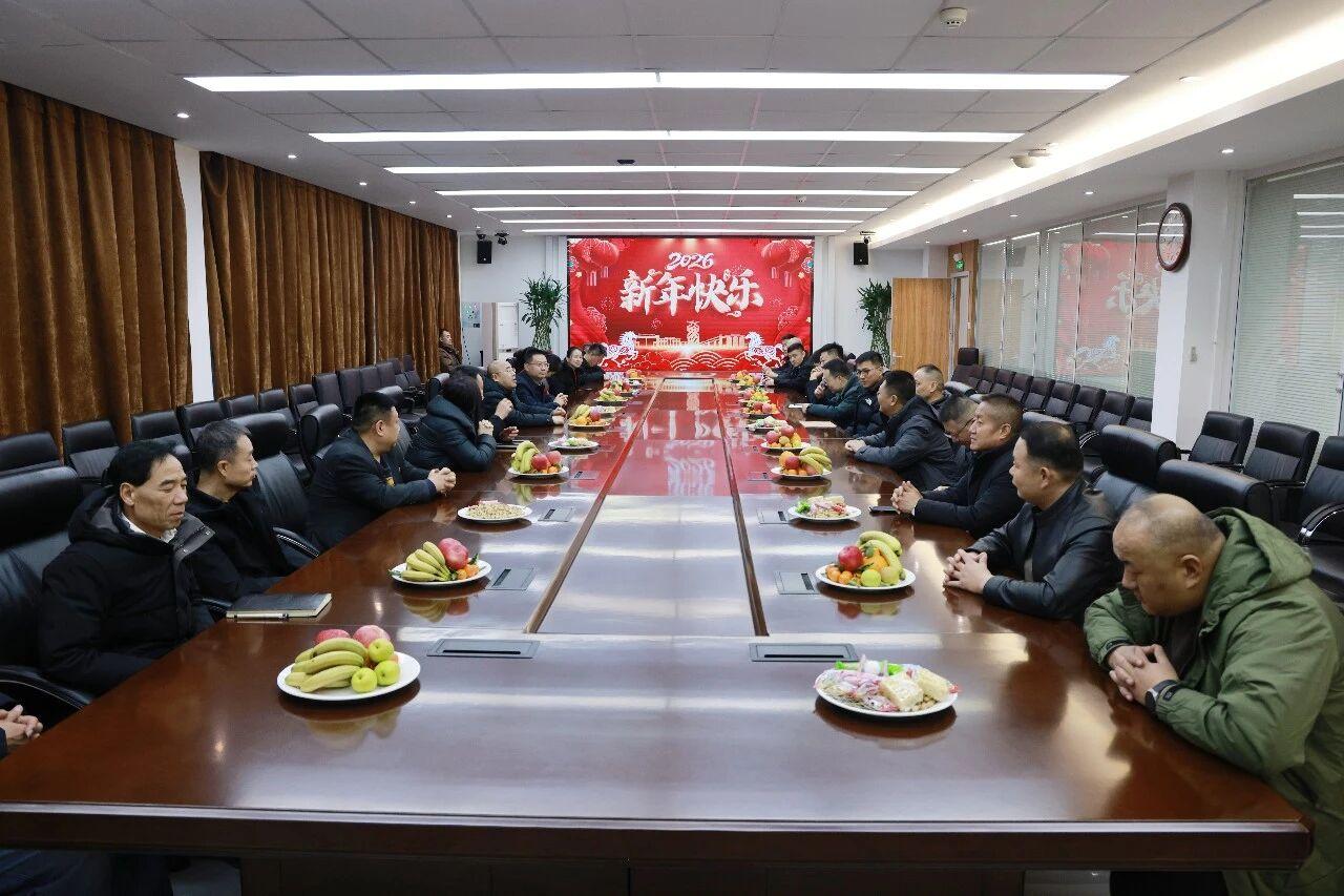 超凡娱乐-梦想照进现实,起劲成绩未来!