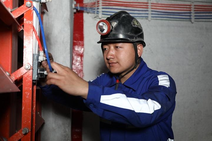 超凡娱乐-梦想照进现实,起劲成绩未来!